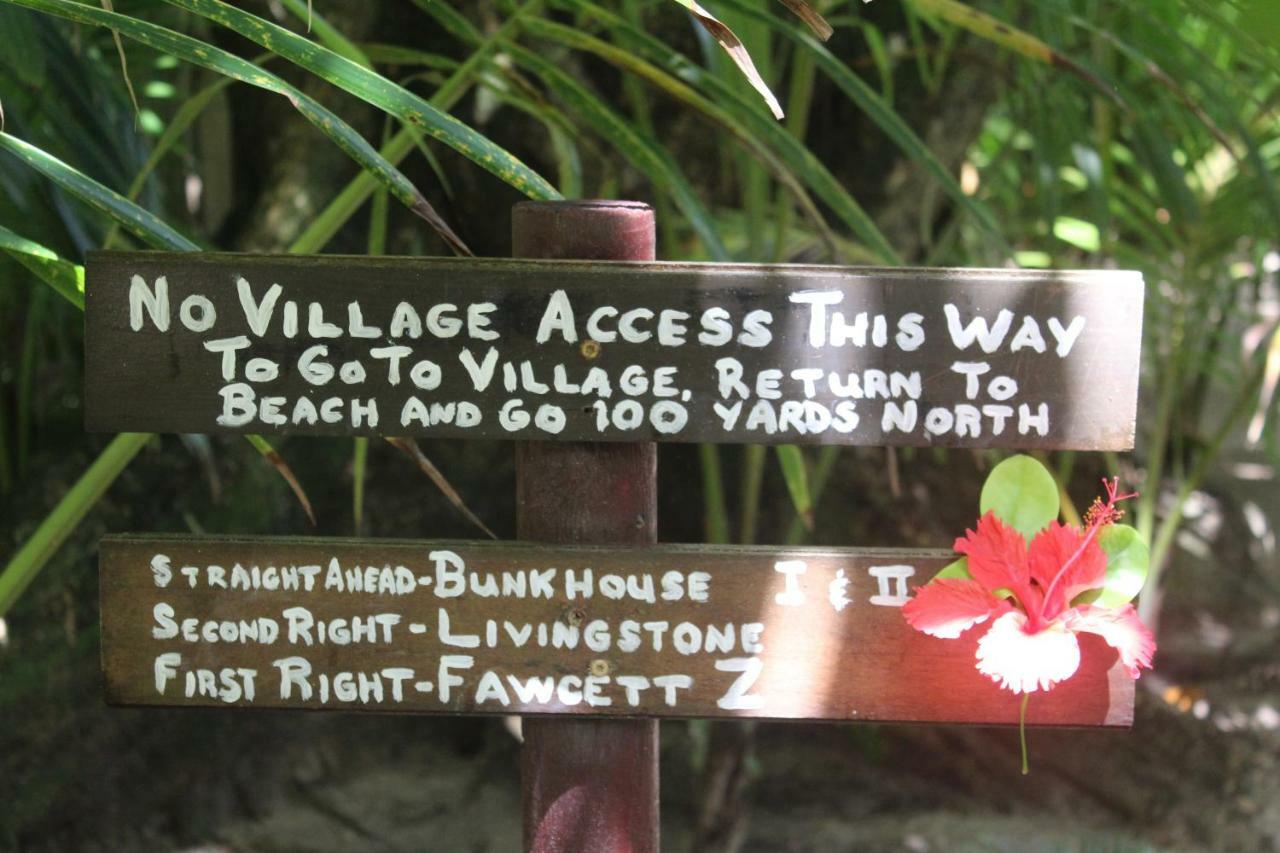 Little Corn Island Beach And Bungalow Exterior photo